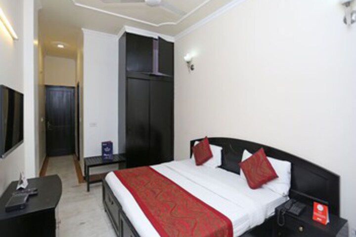 Room 19 of 26