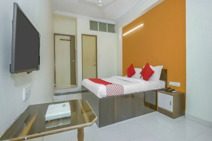 Room 16 of 24