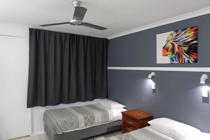 Room 32 of 109