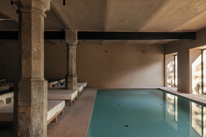 Spa 51 of 81