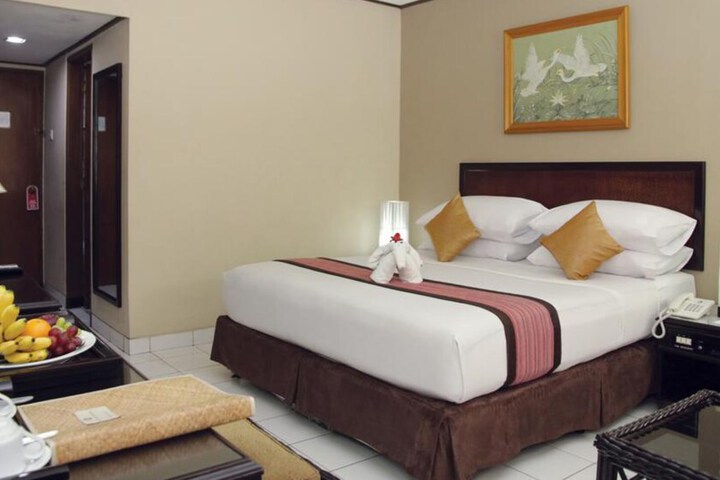 Room 15 of 73