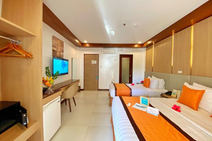Room 14 of 34