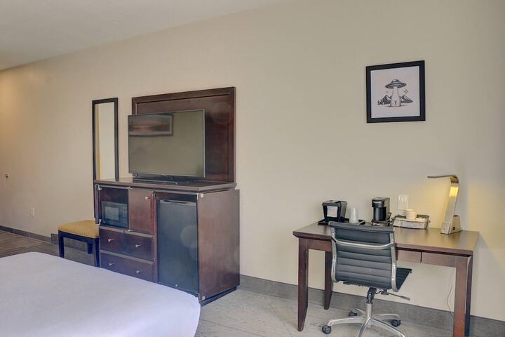 Room 15 of 41