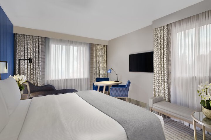 Room 16 of 63
