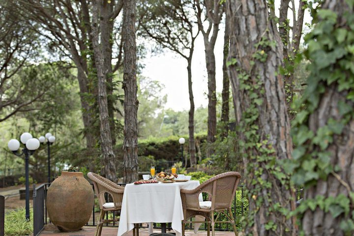 Dining Photos