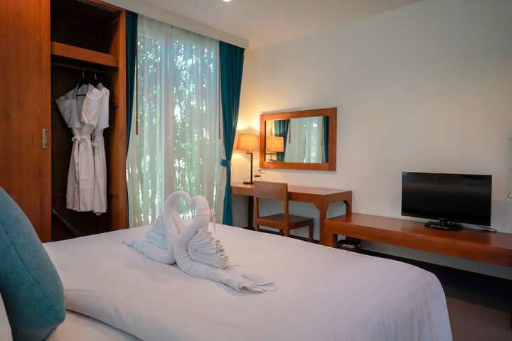 Room 21 of 150