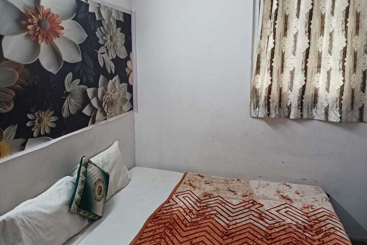 Room 22 of 69