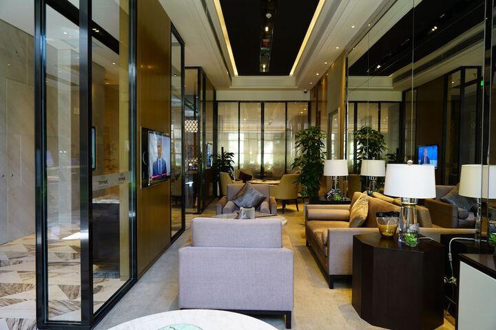 Hotel Interior 4 of 52