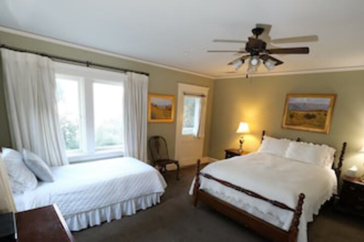Room 58 of 252