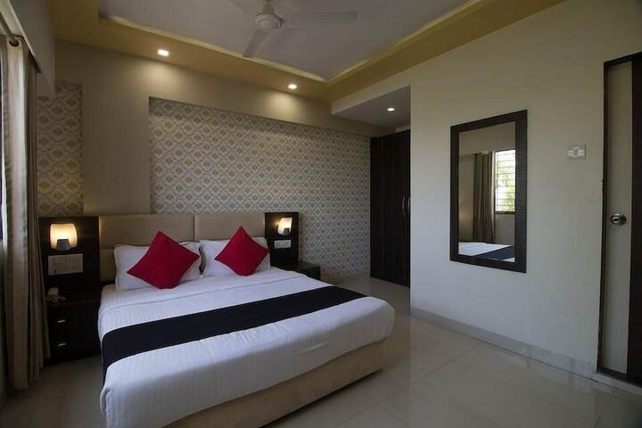 Room 17 of 30