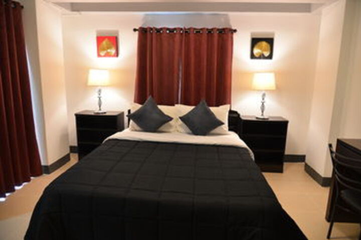 Room 5 of 35