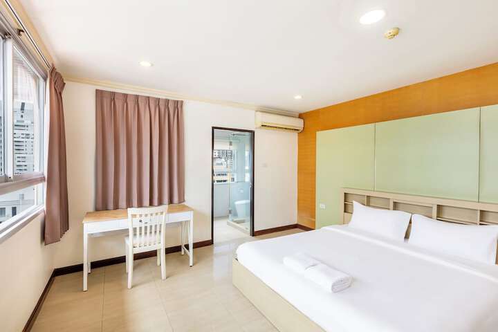 Room 18 of 63
