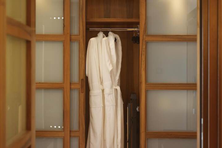 Room 21 of 57