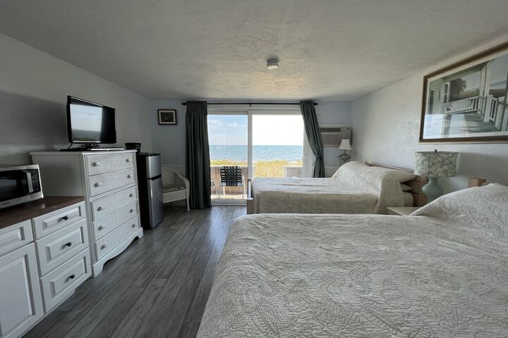 Room 53 of 230