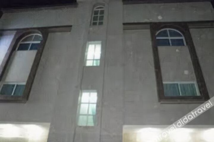 Mawasim Al Shargayah Al Aqrabiya