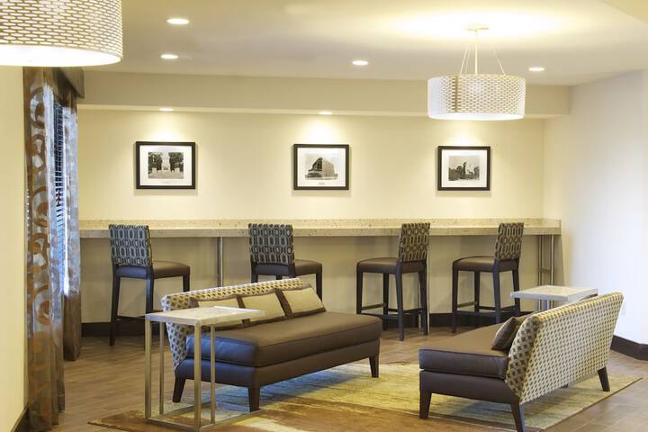 Hotel Lobby