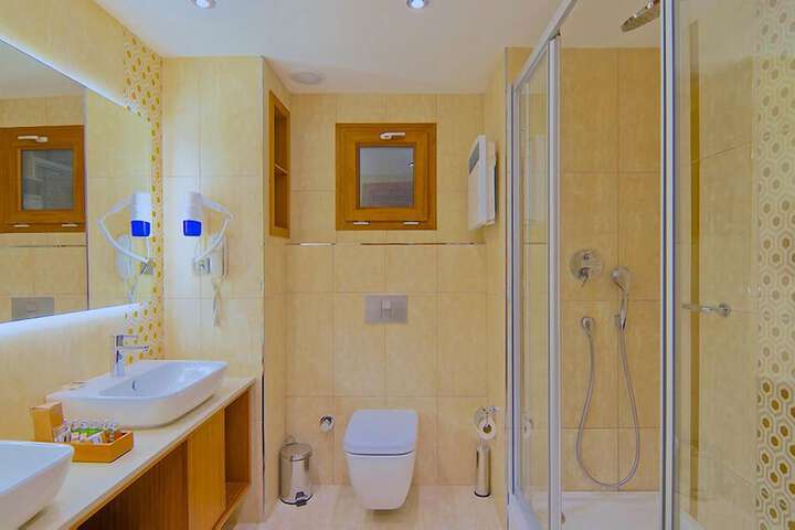 Bath Interior