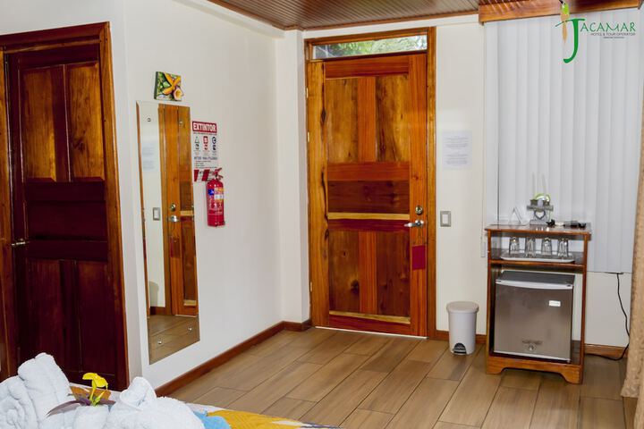 Room 75 of 141