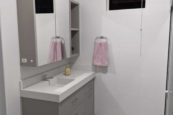 Room 8 of 22