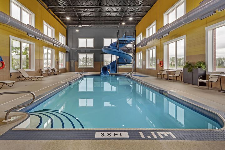 Pool 39 of 51