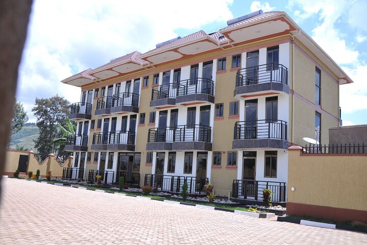 Hotel 63 of 69