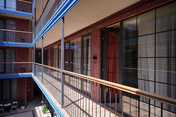 Terrace/Patio 8 of 15