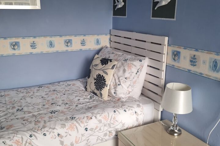 Room 75 of 184