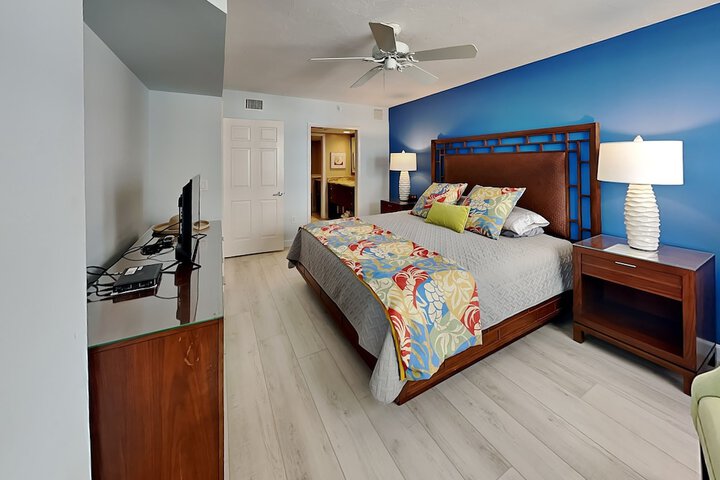 Room 8 of 134