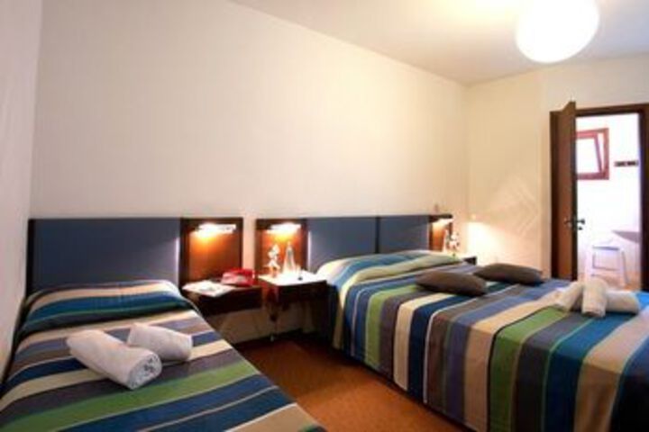 Room 21 of 29
