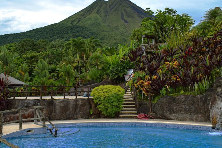 Hotel Pool