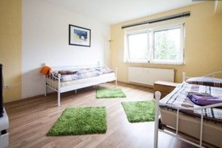 Room 45 of 116