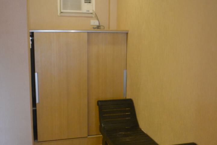 Room 30 of 75