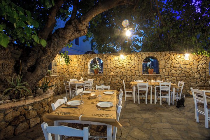Dining 93 of 151