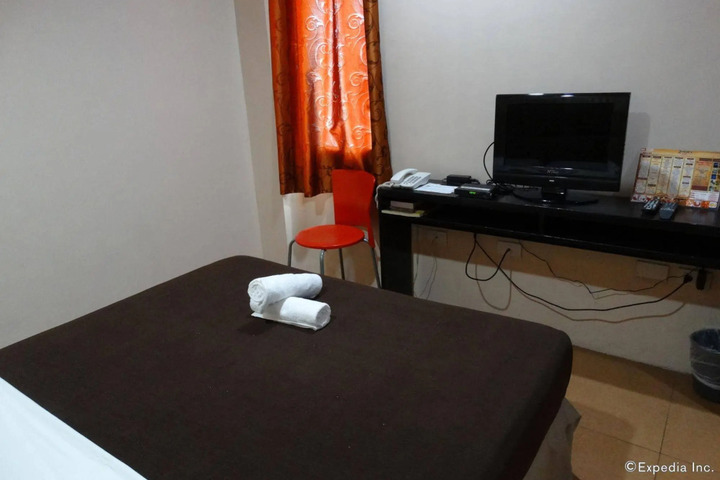 General 6 of 19