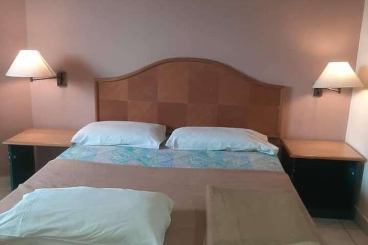 Room 15 of 86