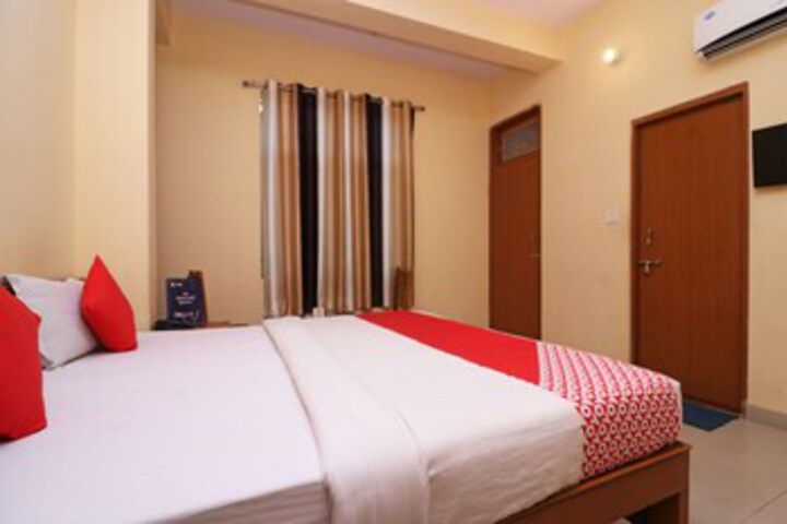 Room 27 of 48
