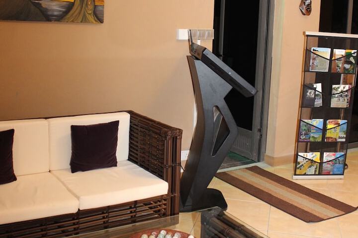 Hotel Interior 6 of 95