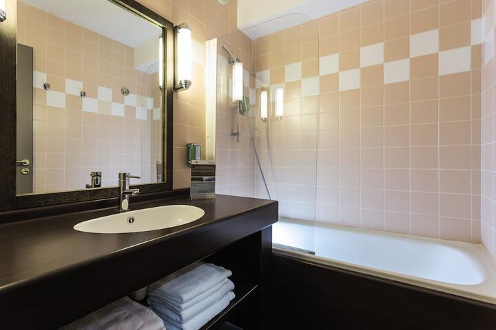 Bath Interior
