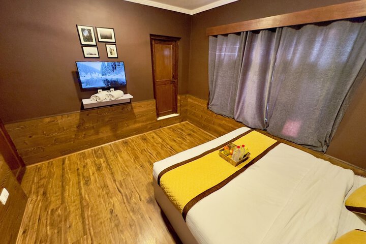 Room 7 of 39