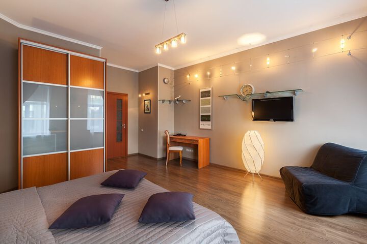 Room 7 of 69