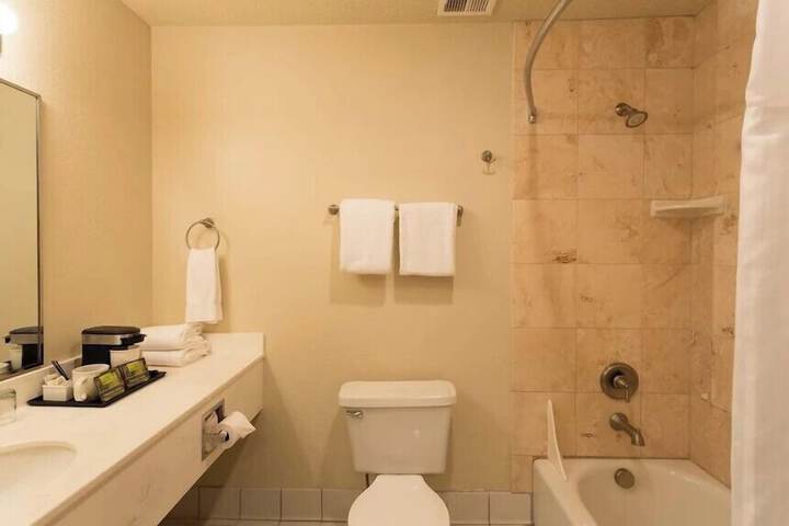 Clean Restrooms