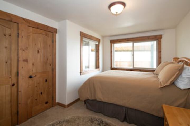Room 7 of 117