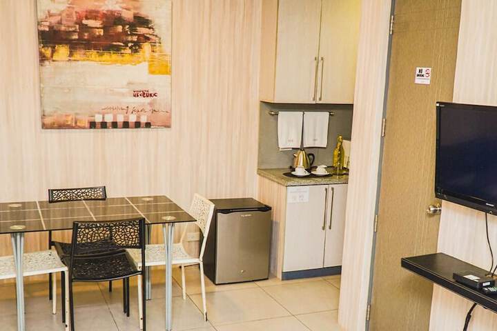Room 20 of 53