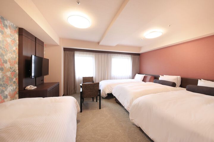 Room 14 of 43