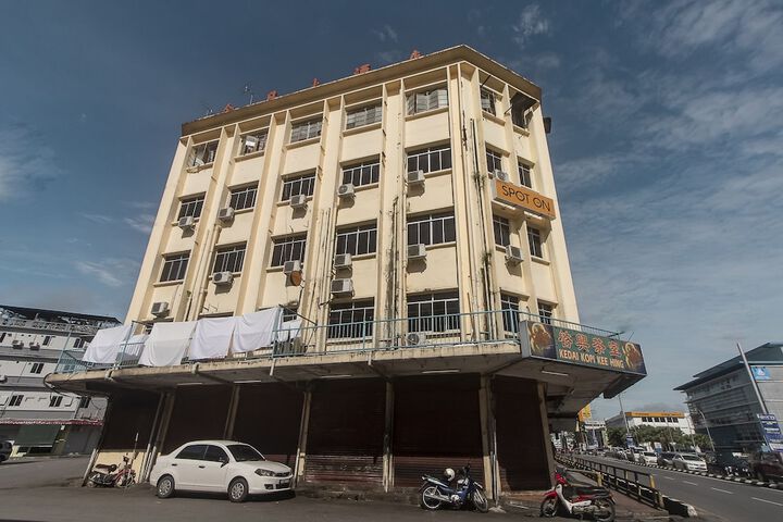 Photo of OYO 89706 To-day Hotel