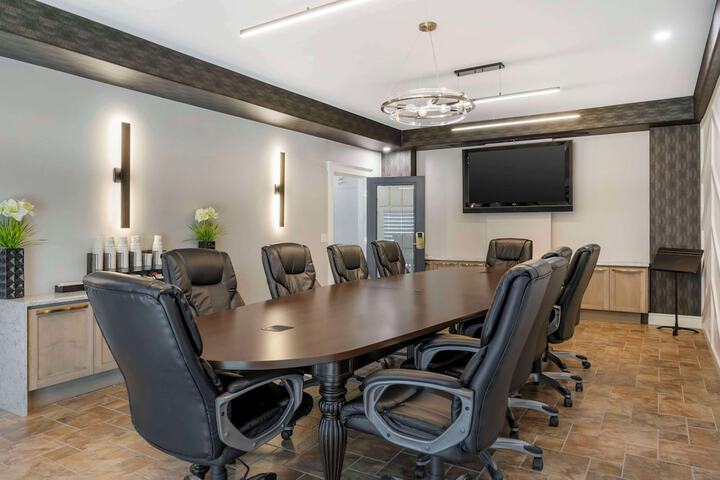 Meeting facility
