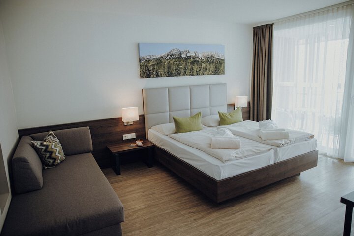 Room 7 of 58
