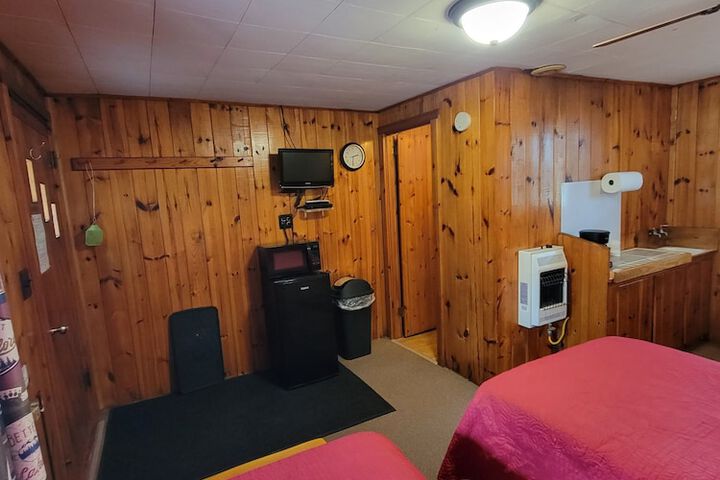 Room 19 of 33
