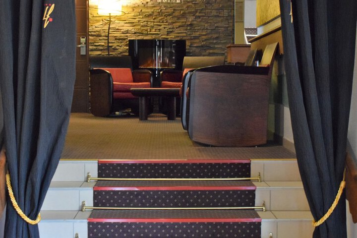 Lobby Entry