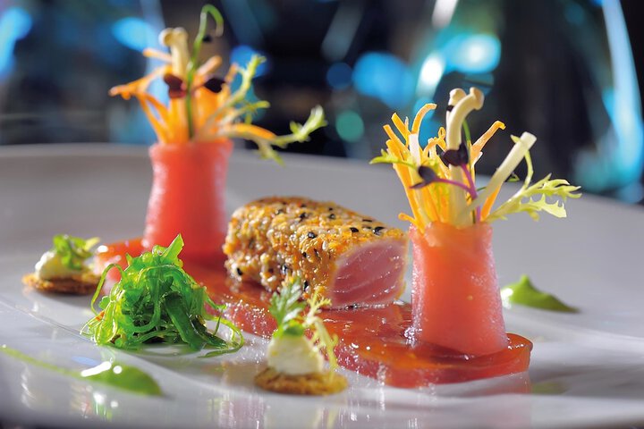 Lounge 56 of 70